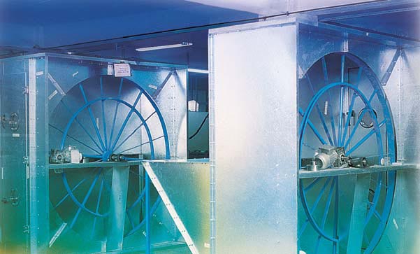 It provides an economical solution for separating fibers in machine exhausts with a high fiber ratio.